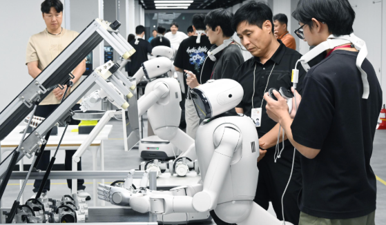 LG’s Robots Are Learning to Clean, Stack and Assemble as NVIDIA Collaboration Deepens